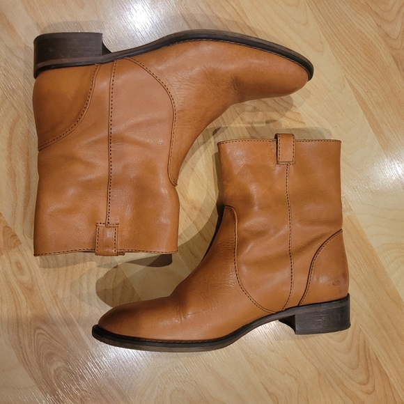 J. Crew Women's Leather Ankle Boots Size 7.5 - Picture 3 of 11